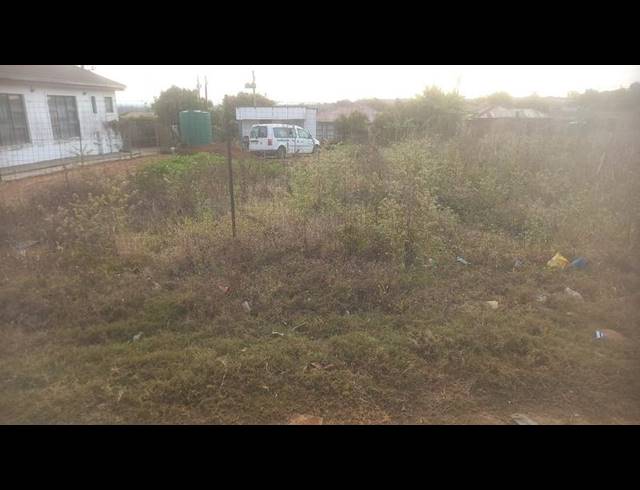 LAND FOR SALE IN MALAMULELE